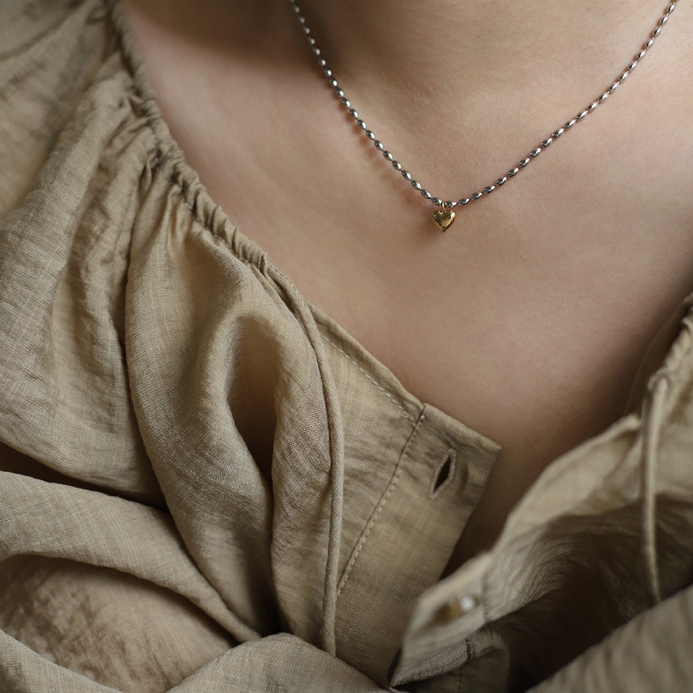 Collar mini corazón