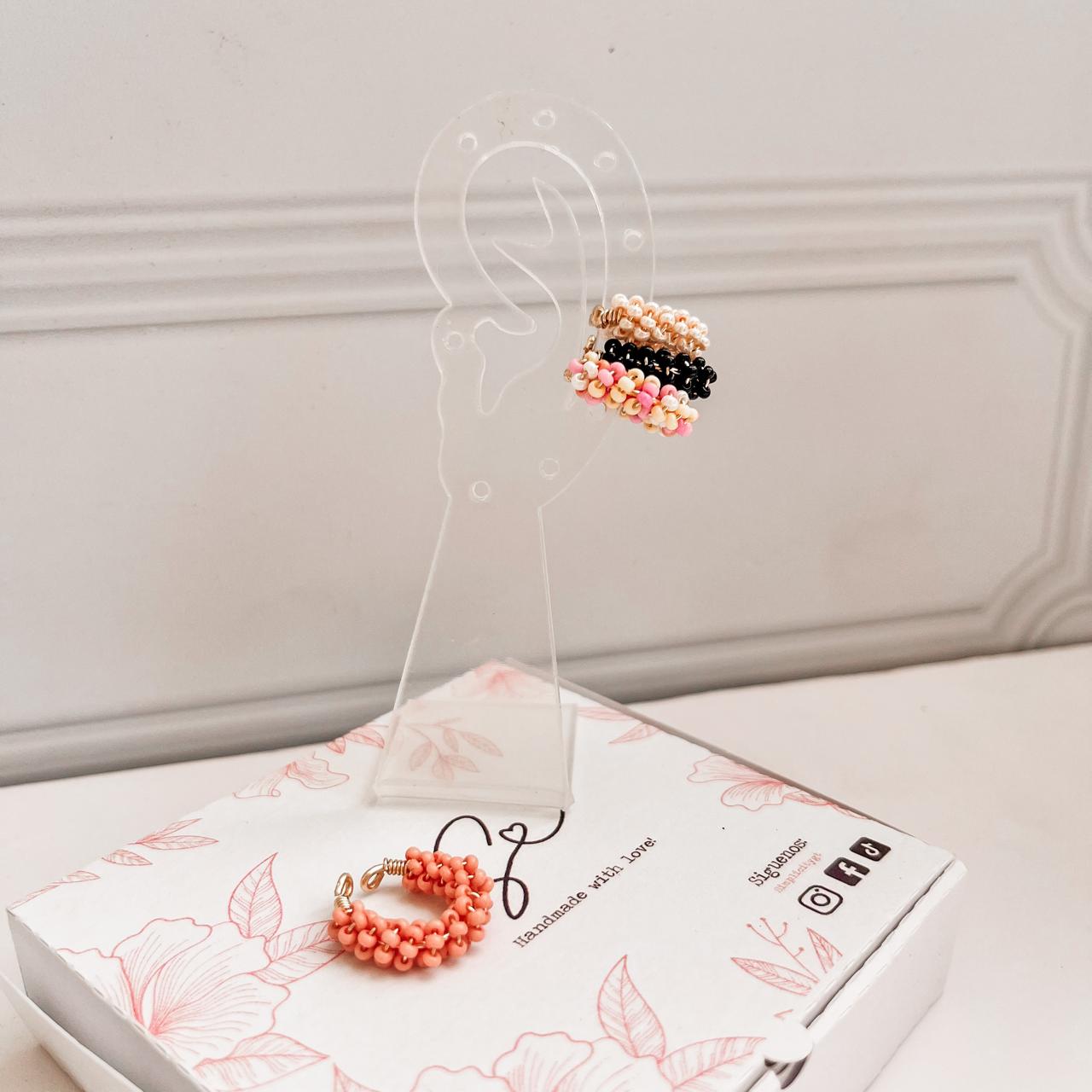 Earcuffs de mostacilla