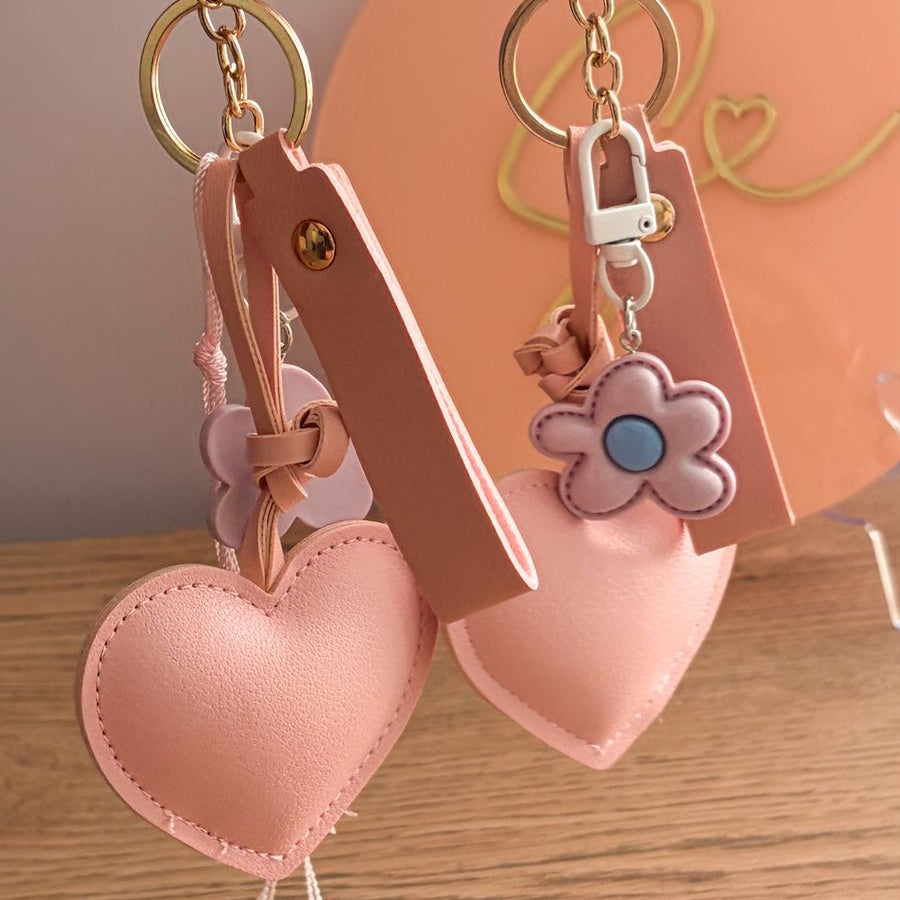 V-day Keychain 💘